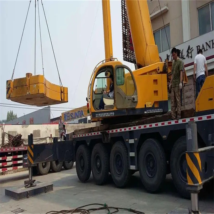 承德双桥当地吊车出租|机器吊装|75吨|工厂搬迁服务